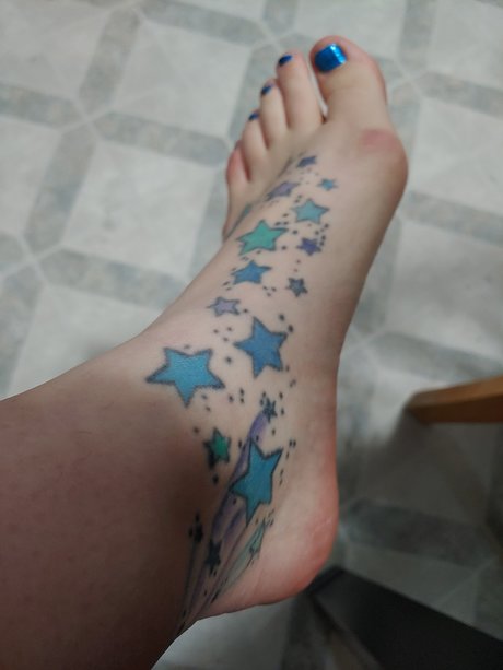 Two Sinful Soles model top gallery