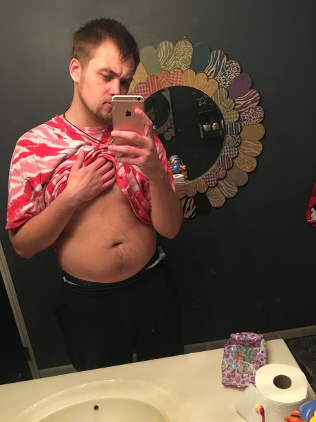 Loudyyyjuice free star pic