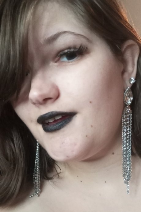 Trysti Marie Allister model pornographic archive