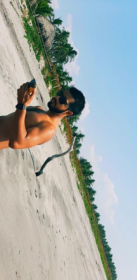 Manuel Suriano sexy pornstar pics