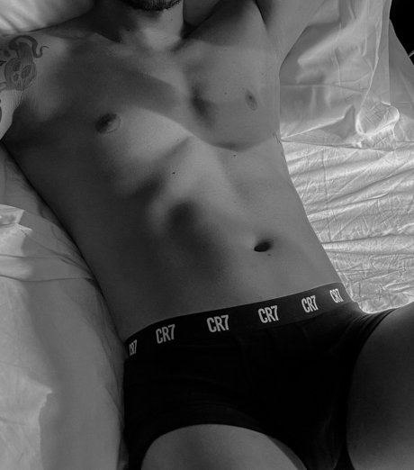 TrueRikrdo free pornstar gallery