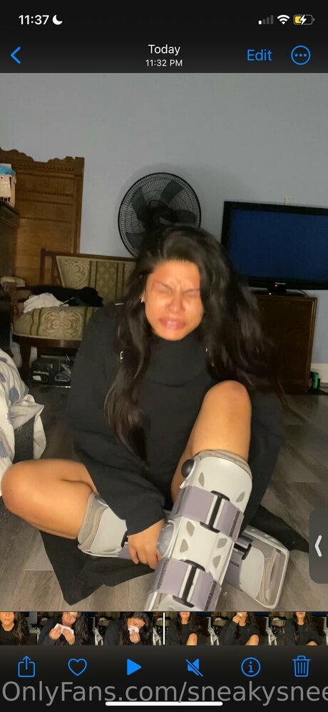 SneakySneezer_ exclusive pornstar photos