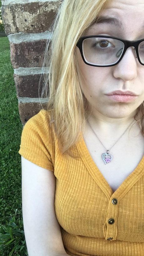 Bri Marie model beautiful archive