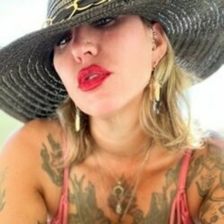 Bikinimomlight pornstar exclusive galleries