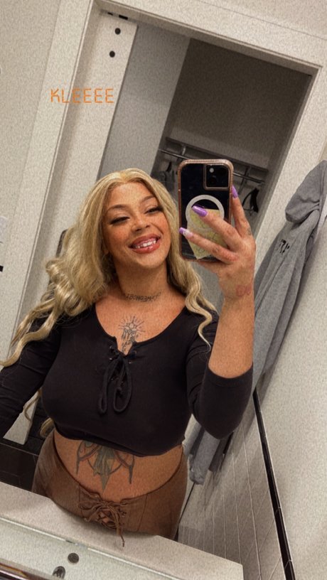 Doja DelRae pornstar top img