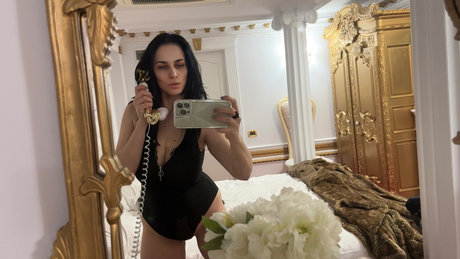 _Elise_ actress galleries