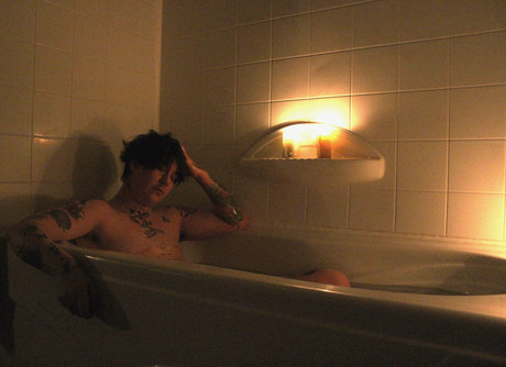 Poe Reeves they them_ pornstar free img