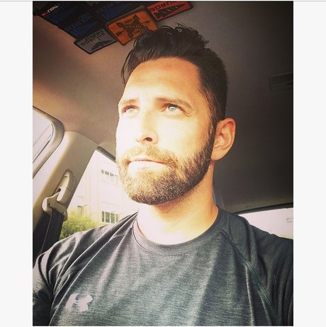 Johnny Gunn naked actress archive