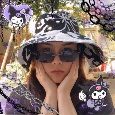 Dewie Doria model porn picture