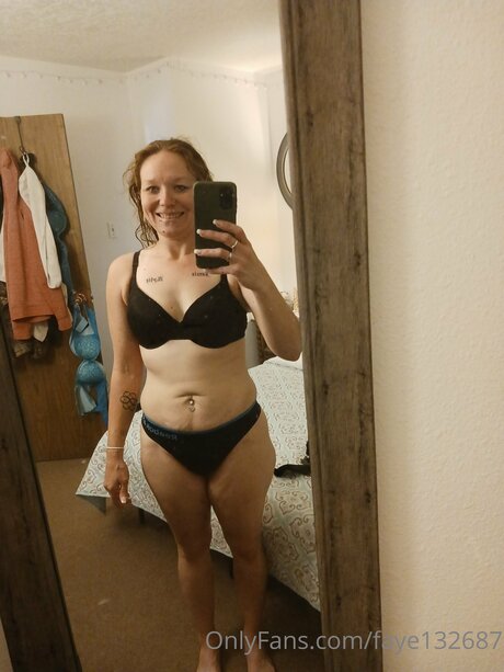 u216045840 model img