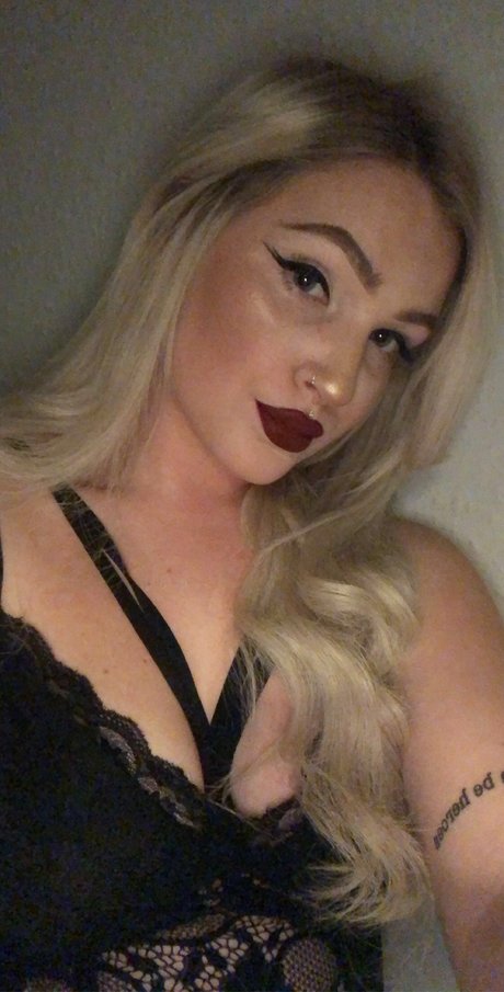 FlowerGirl best model pic