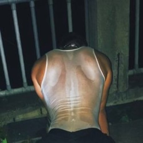 Oliverwooo naked star photo