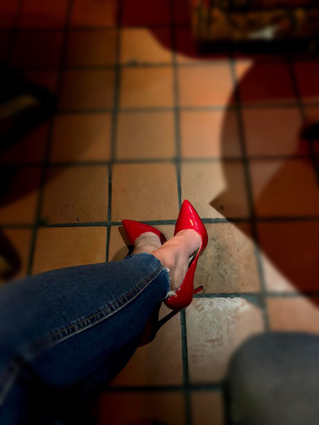 Lucy Tupper pornstar nude pictures