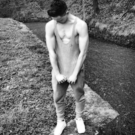 Lord Luciferr star naked img