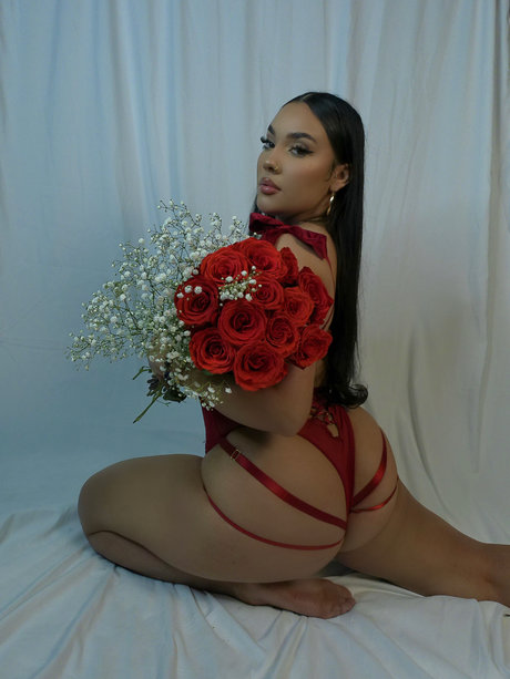 Sofy s VIP free model pics