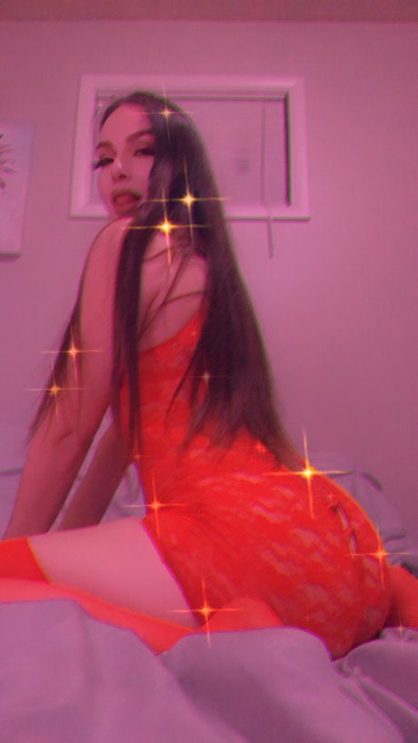 Snow White_ erotic pornstar pics