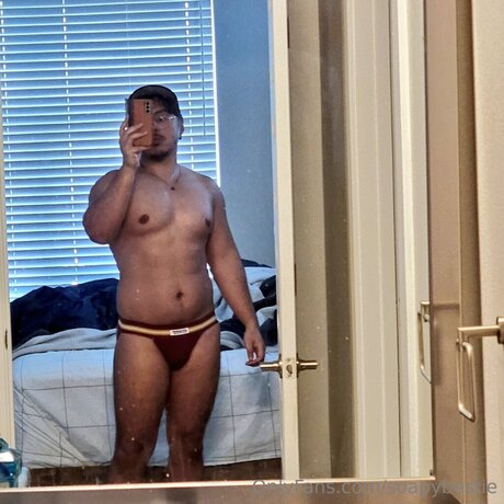 Soapybestie model exclusive image