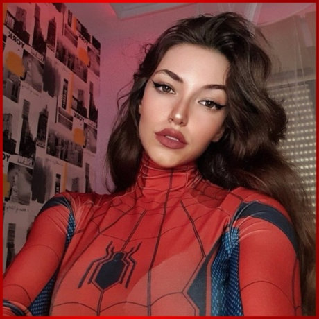 Misshelh sexy star gallery