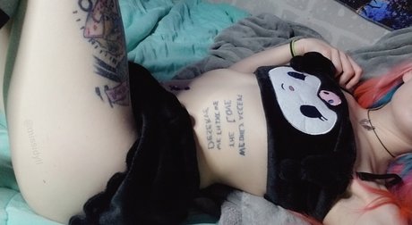 MissIdyll erotic model gallery