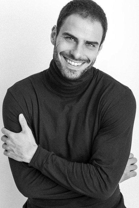 Lucas Malvacini pornstar adult img