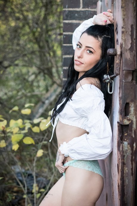 miss toxica model nice img