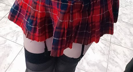 Samara Cobain erotic model image