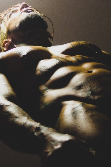 FGL nudes actress photo