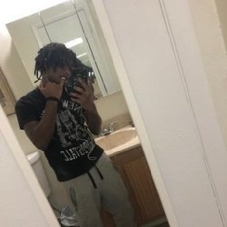 Rastaman018 star sexy galleries