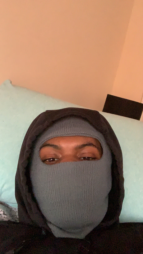 Big VBAR naked star picture