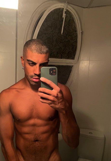 MASKBB_ porn actress picture