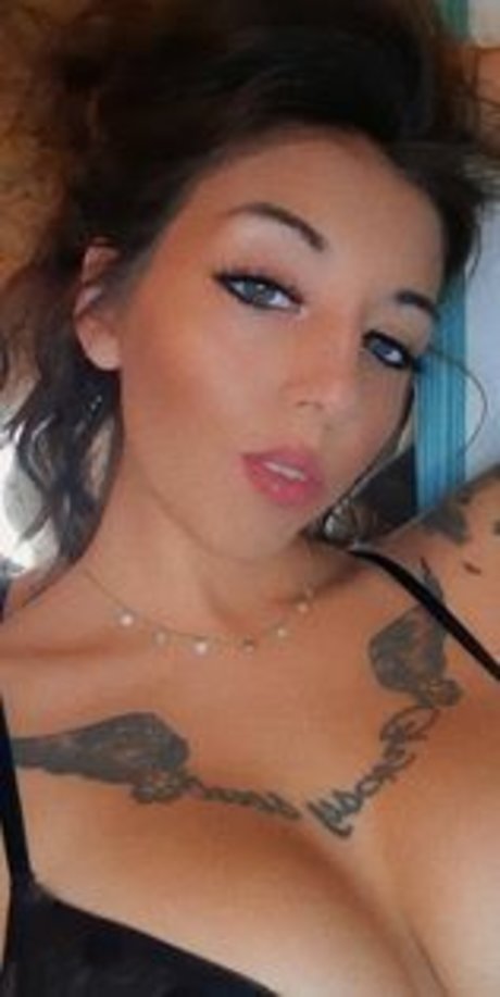 Nina Fortay model pornographic archive