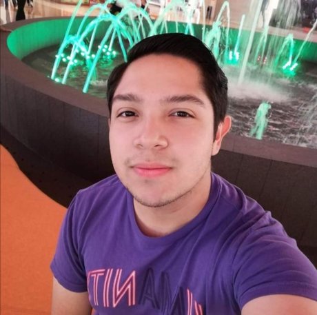 LaloRc23 xxx star pic