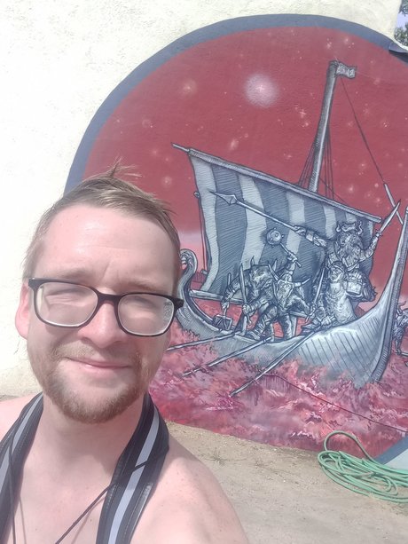 Jade Zuko Hemmingway erotic actress gallery