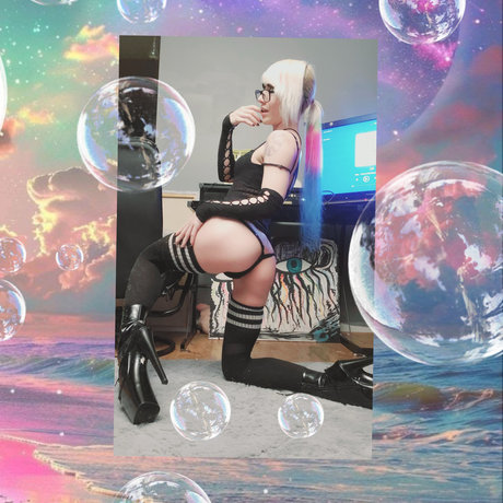 neon bunni model best picture