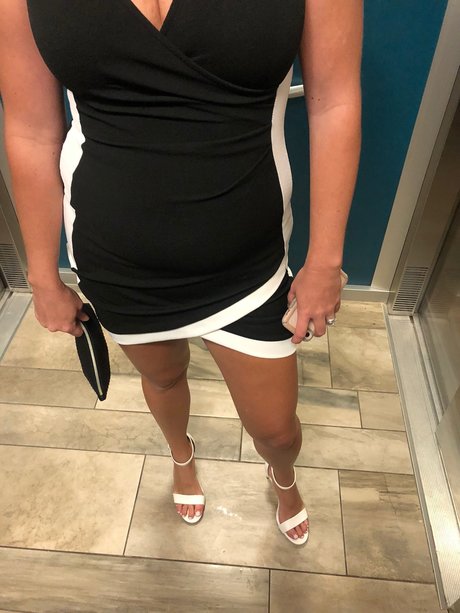 Nurse Ashley top actress photo