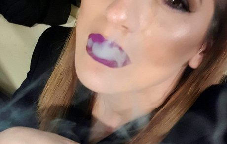 Eva Dan exclusive pornstar gallery