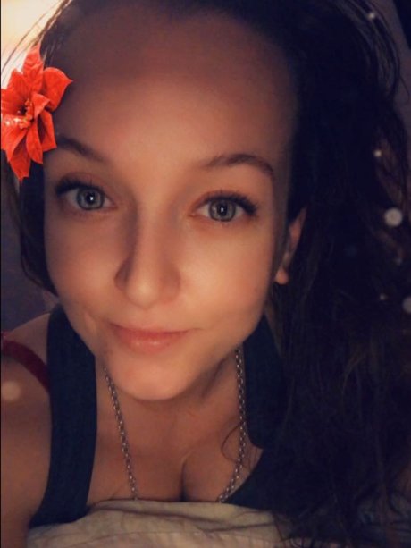 Meeka pornstar top photo