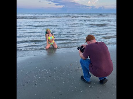 NSC model pretty photo