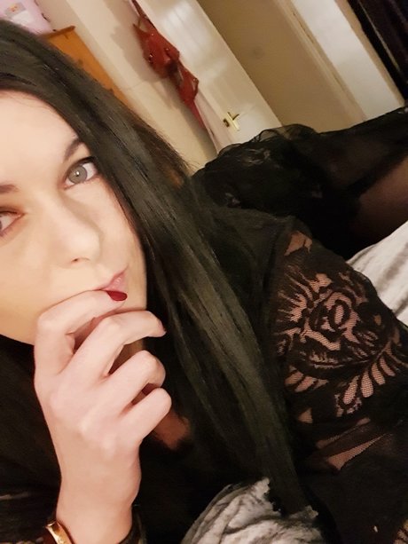 Bad Charlie top star pictures