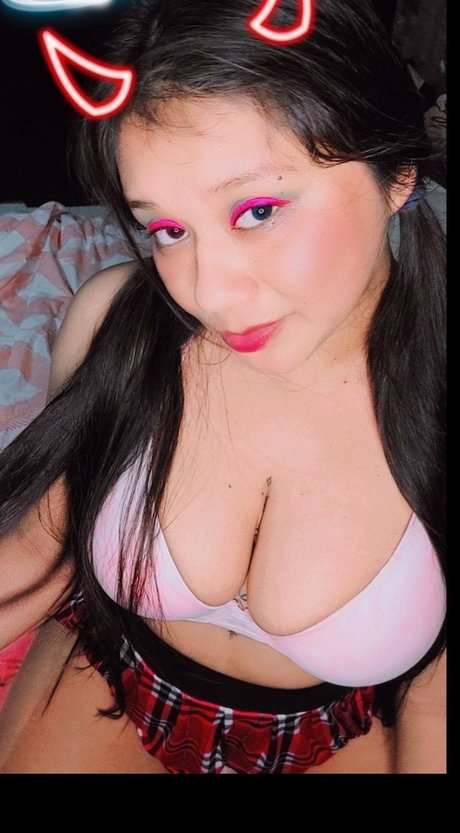 Isabella Ang erotic pornstar photos