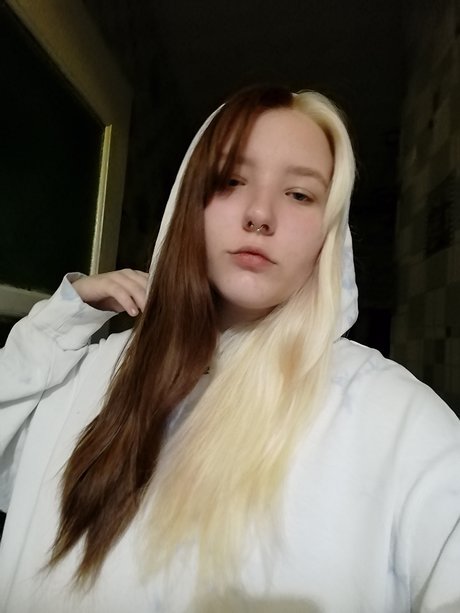 Onostasisa model free photos