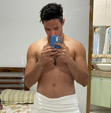 PhantomBR pornstar pic