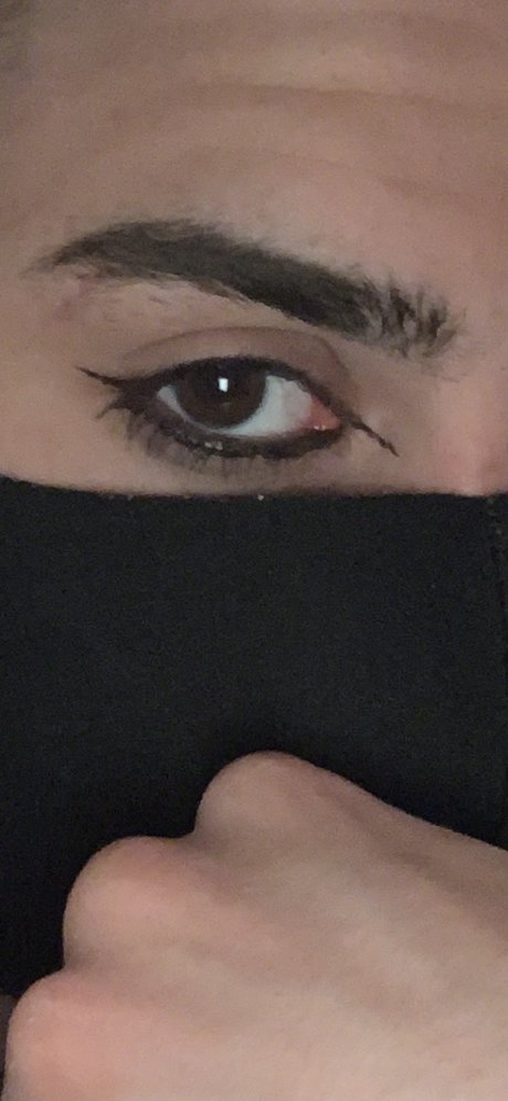 Half Dead pornstar hd images