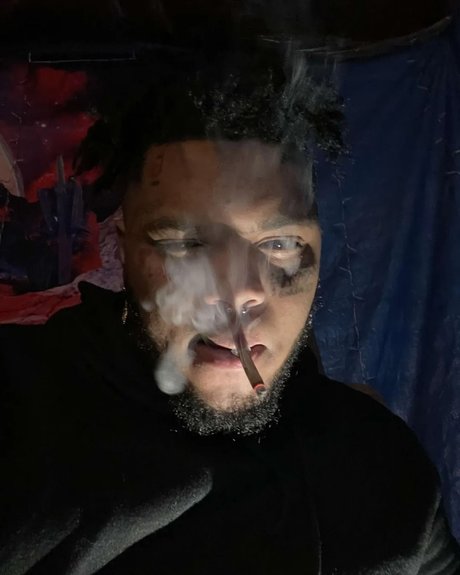 Only FEAST_ pornstar naked pic