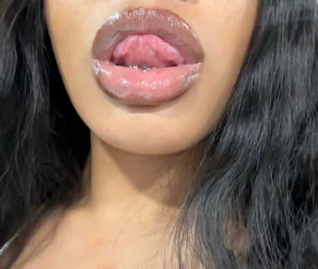 Bujibuji beautiful actress gallery