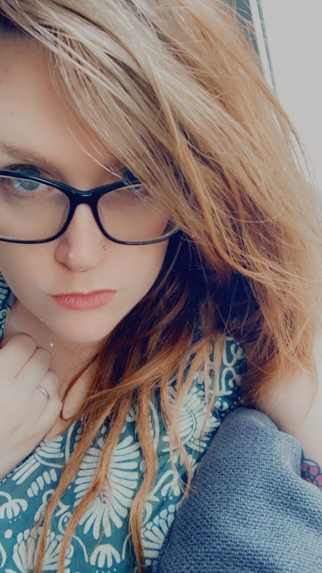 Little Foxx model nude gallery