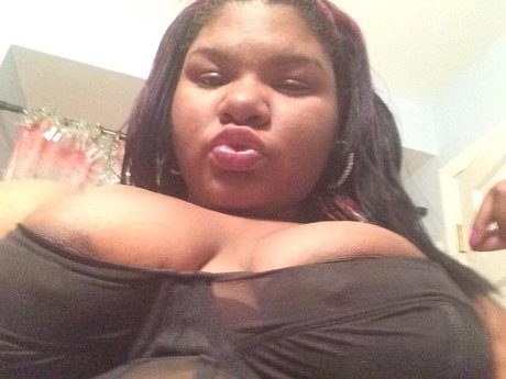 LuLu Hawai i erotic star images