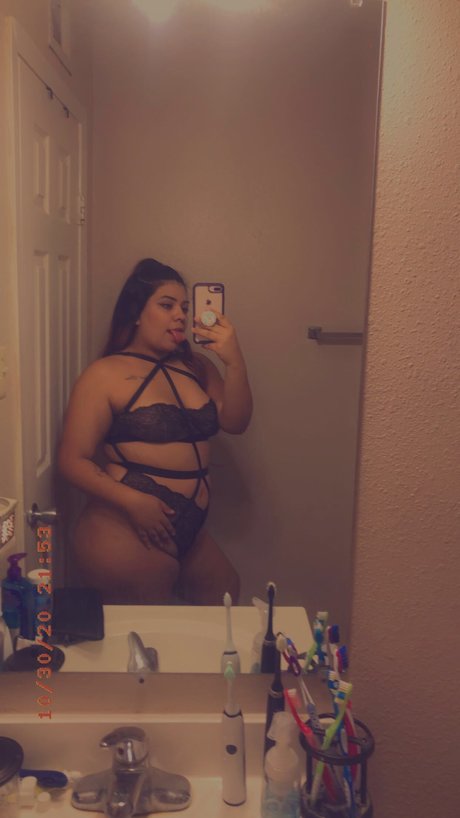 Renaa pornstar nice pic