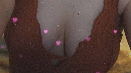 Katana Kitty model nude images