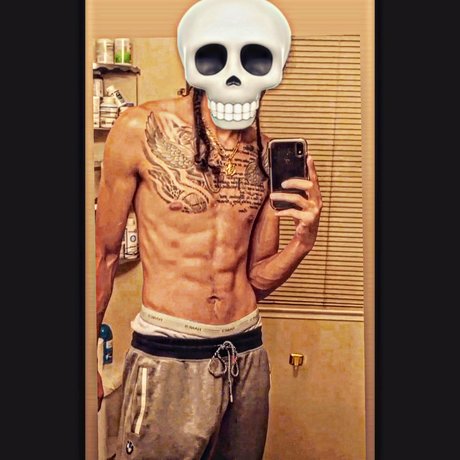 Slim Is Packin Heat_ model naked photos